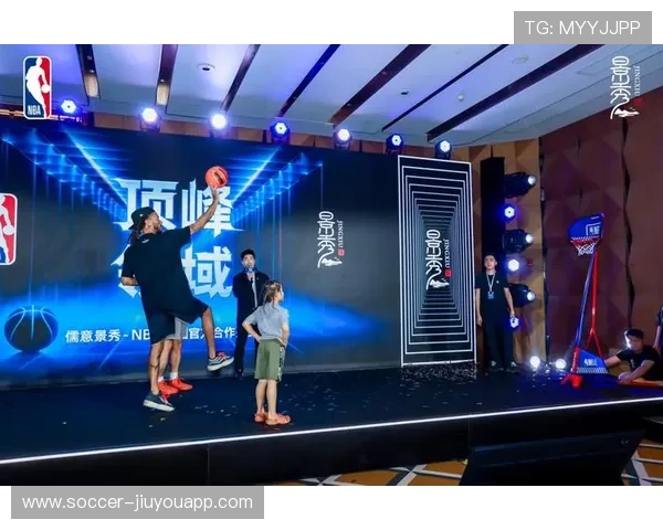 篮球职业联赛观众互动体验创新升级，篮球职业联盟